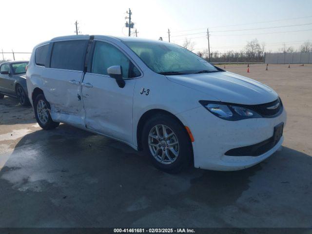  Salvage Chrysler Voyager