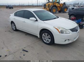  Salvage Nissan Altima