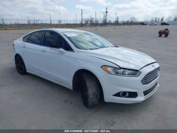  Salvage Ford Fusion