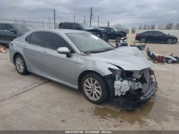  Salvage Toyota Camry