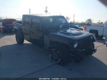  Salvage Jeep Gladiator