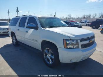  Salvage Chevrolet Suburban 1500