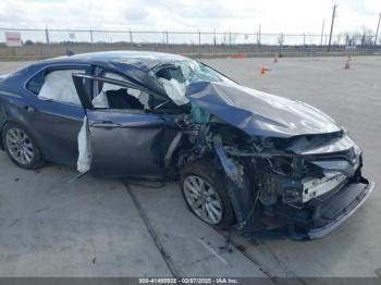  Salvage Toyota Camry