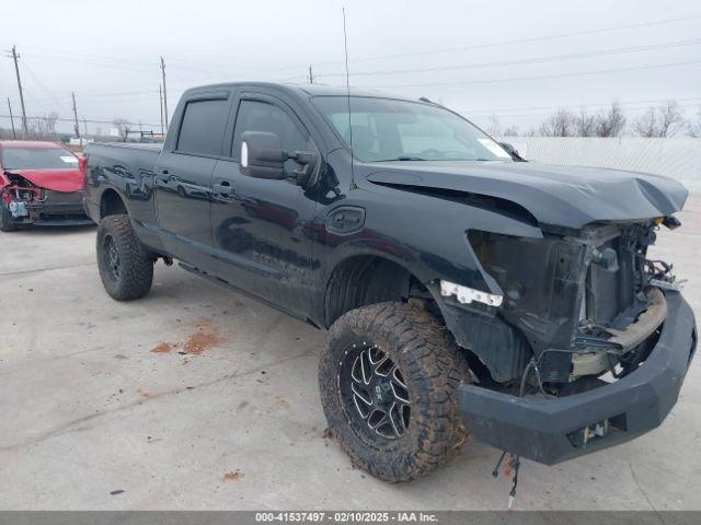  Salvage Nissan Titan