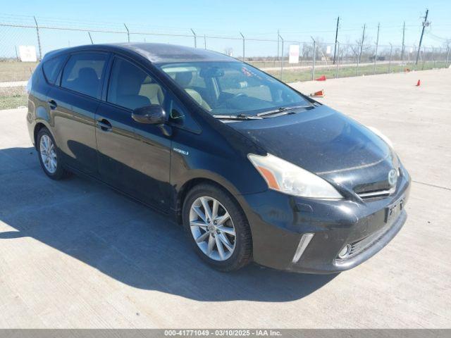  Salvage Toyota Prius v