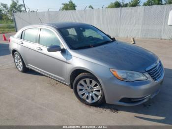  Salvage Chrysler 200