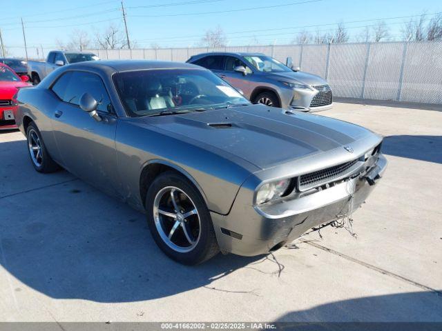  Salvage Dodge Challenger