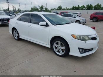  Salvage Toyota Camry