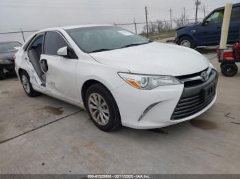  Salvage Toyota Camry