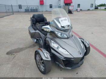  Salvage Can-Am Spyder Roadster