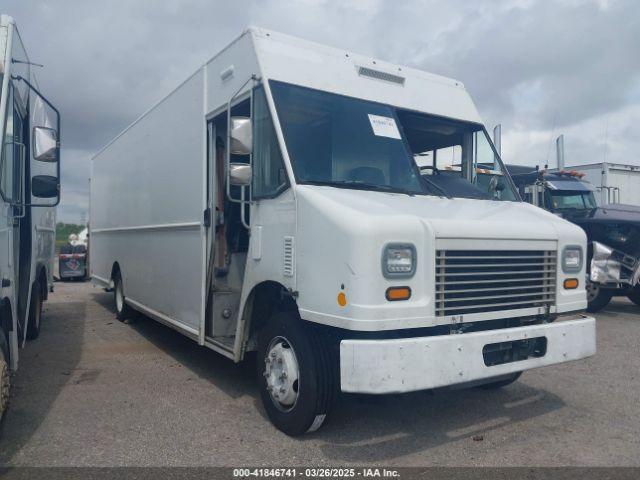  Salvage Freightliner Chassis