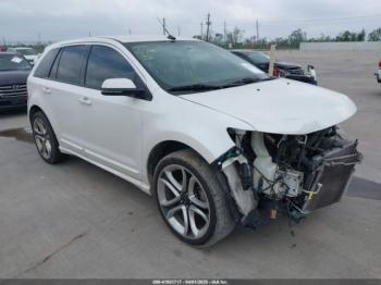  Salvage Ford Edge