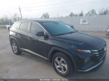  Salvage Hyundai TUCSON