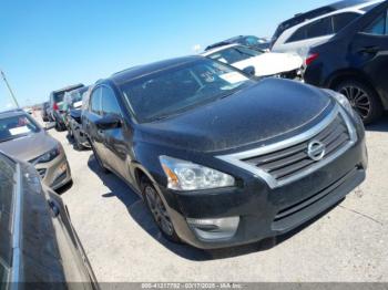  Salvage Nissan Altima