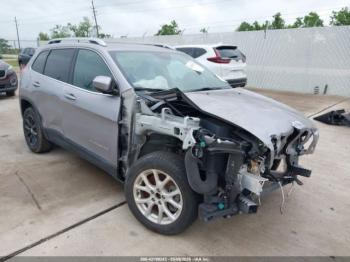  Salvage Jeep Cherokee