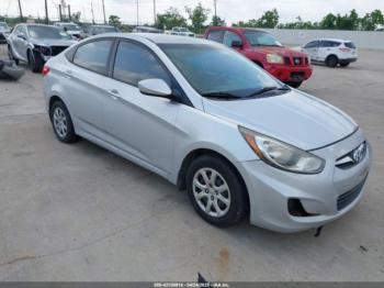  Salvage Hyundai ACCENT