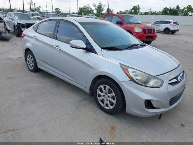 Salvage Hyundai ACCENT