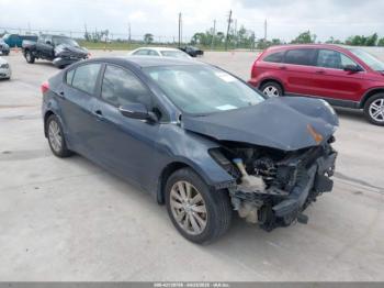  Salvage Kia Forte