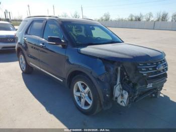 Salvage Ford Explorer