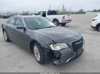  Salvage Chrysler 300