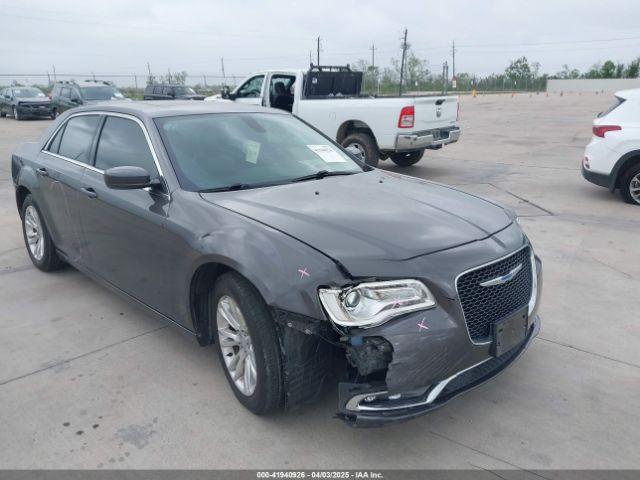  Salvage Chrysler 300