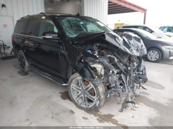  Salvage Ford Expedition