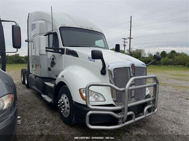  Salvage Kenworth T680