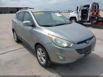  Salvage Hyundai TUCSON