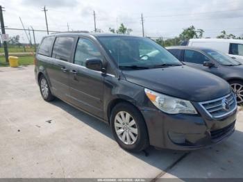  Salvage Volkswagen Routan