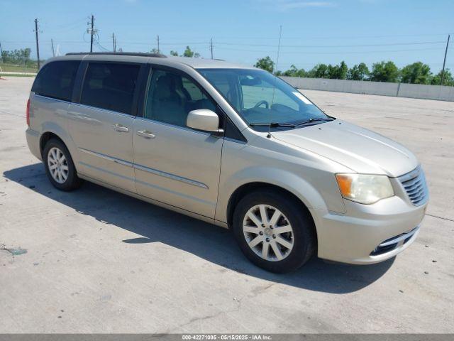  Salvage Chrysler Town & Country