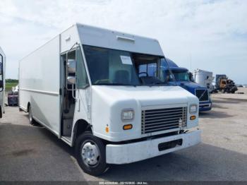  Salvage Freightliner Chassis