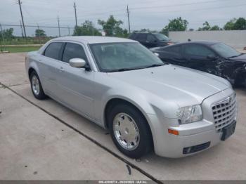  Salvage Chrysler 300