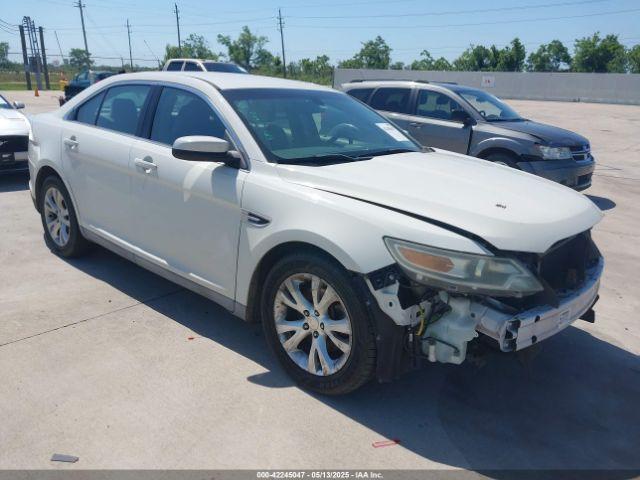  Salvage Ford Taurus