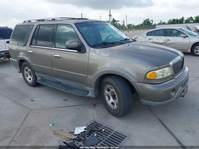  Salvage Lincoln Navigator