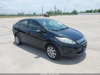  Salvage Ford Fiesta