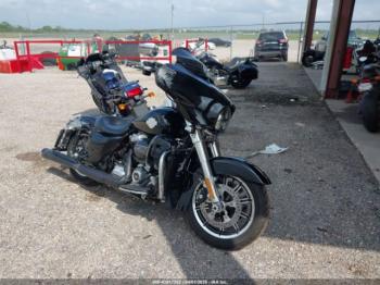  Salvage Harley-Davidson Flht