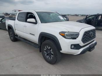 Salvage Toyota Tacoma