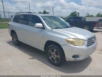  Salvage Toyota Highlander