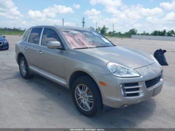  Salvage Porsche Cayenne
