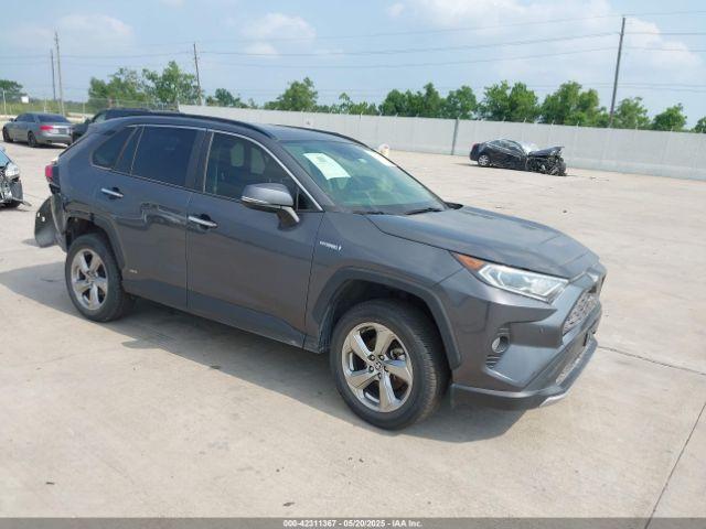  Salvage Toyota RAV4