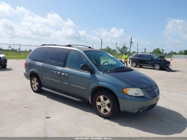  Salvage Dodge Grand Caravan