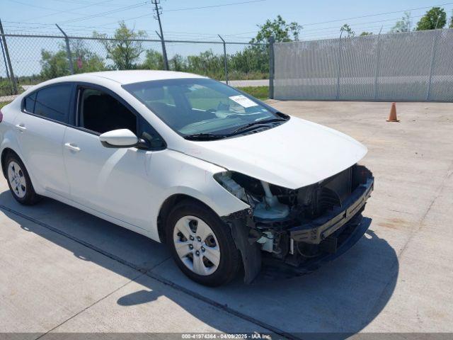  Salvage Kia Forte