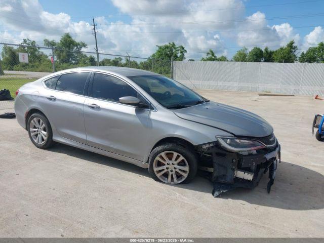  Salvage Chrysler 200