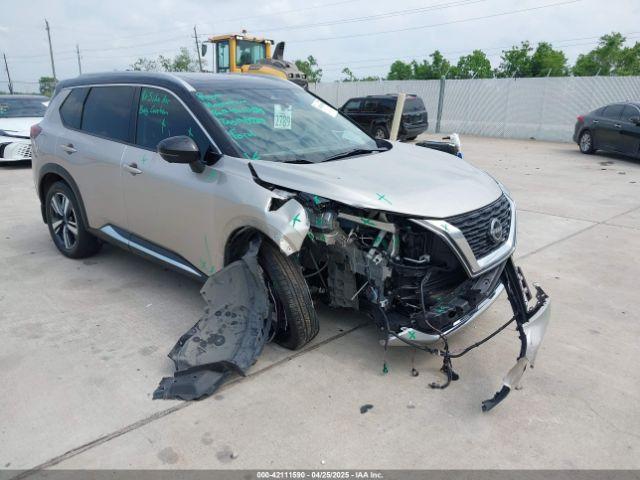  Salvage Nissan Rogue