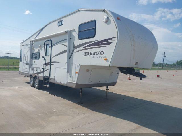  Salvage Rockwood Signature Ultra Lite