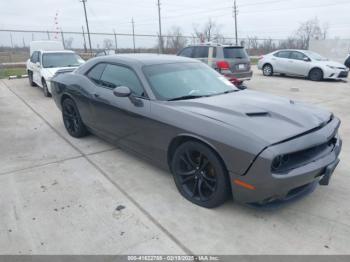  Salvage Dodge Challenger