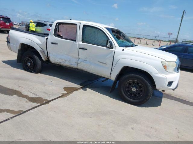  Salvage Toyota Tacoma