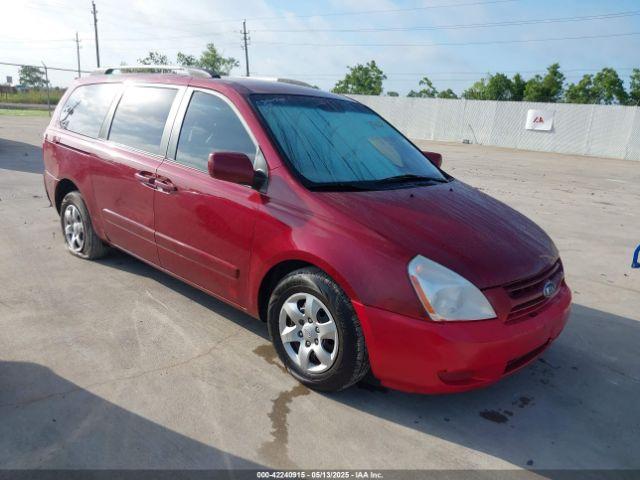  Salvage Kia Sedona