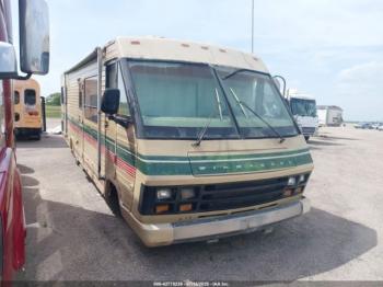  Salvage Chevrolet P30