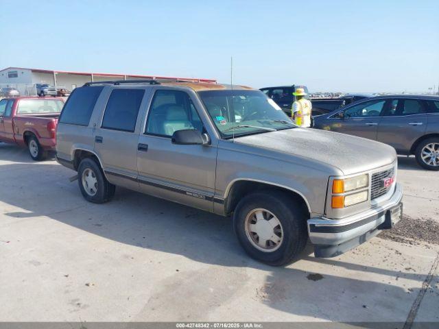  Salvage GMC Yukon